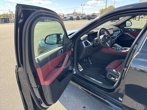 Used 2024 BMW X6 M60i w/ Executive Package image 15