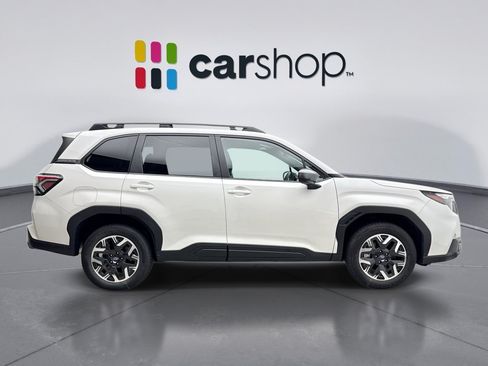Used 2025 Subaru Forester Premium w/ Convenience Package #1 AWD/4WD image 6