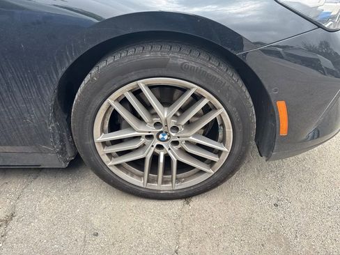 Certified 2025 BMW 530i w/ Premium Package RWD image 3