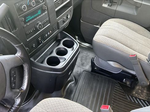 Used 2021 Chevrolet Express 3500 w/ Power Convenience Package RWD image 14