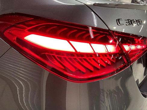 Used 2024 Mercedes-Benz C 300 4MATIC Sedan image 23