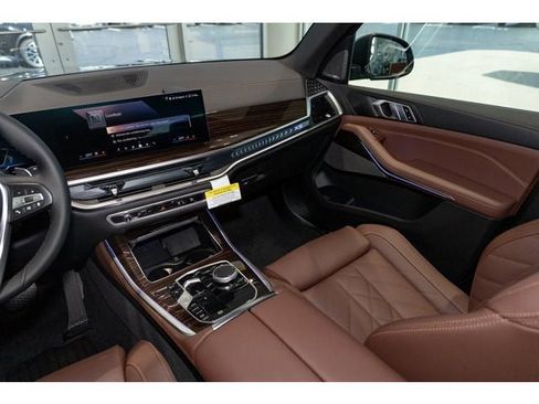 New 2026 BMW X5 xDrive40i w/ Premium Package image 79