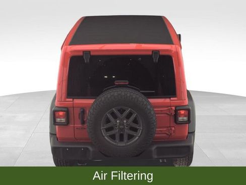 Used 2025 Jeep Wrangler Sport S image 8