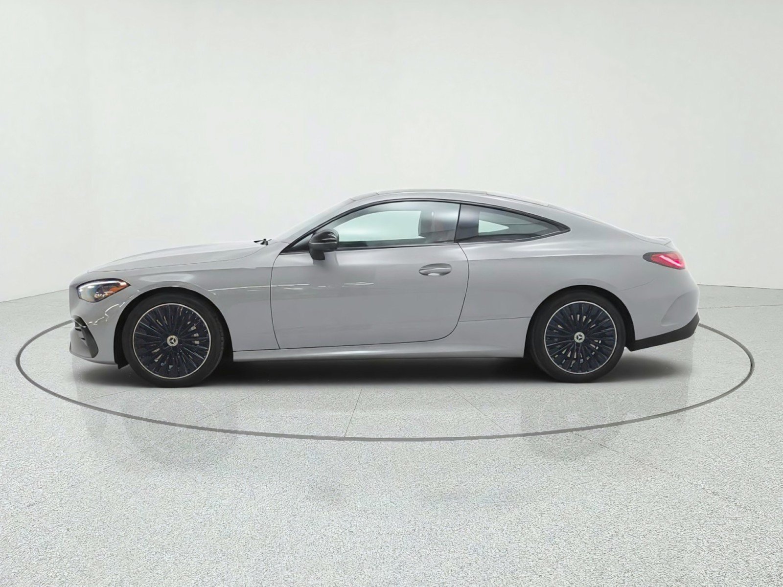 New 2027 Mercedes-Benz CLE 450 4MATIC Coupe image 8