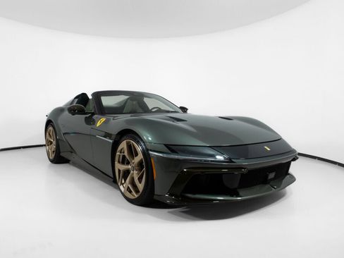 Used 2026 Ferrari 12Cilindri Spider RWD image 6
