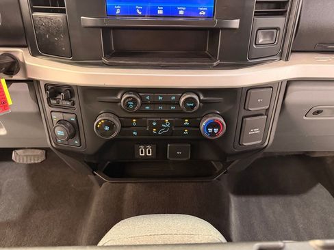 Used 2024 Ford F250 XLT w/ FX4 Off-Road Package image 21