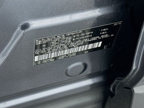 Used 2018 Toyota RAV4 SE w/ Power Extra Value Package image 12