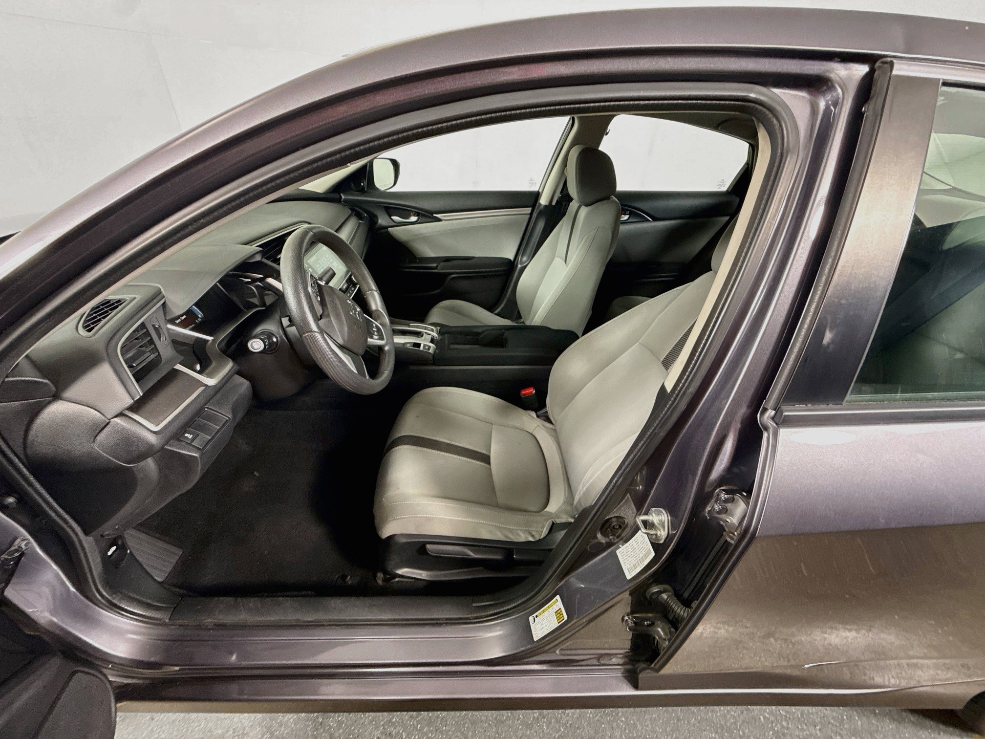 Used 2018 Honda Civic EX image 18