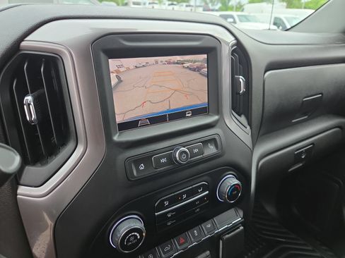 Used 2022 Chevrolet Silverado 1500 Custom RWD image 8