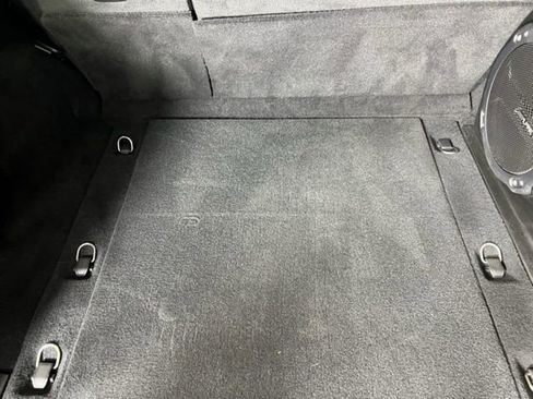 Used 2022 Jeep Wrangler Unlimited Rubicon w/ Cold Weather Group image 34