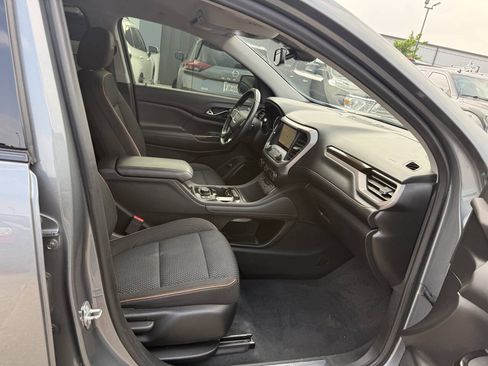 Used 2021 GMC Acadia AT4 AWD/4WD image 10