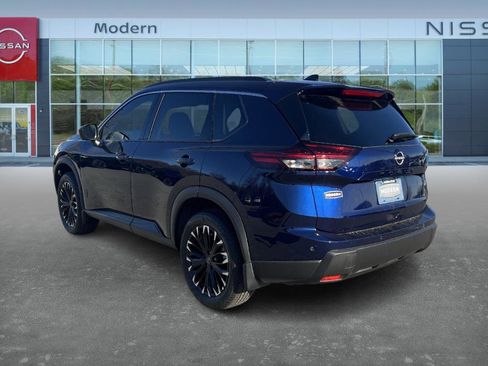 New 2026 Nissan Rogue SV image 7
