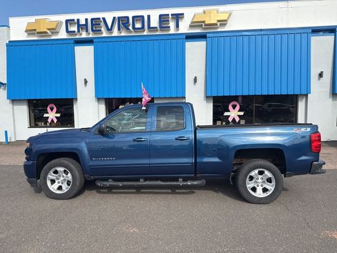 Used 2017 Chevrolet Silverado 1500 LT w/ All Star Edition image 19