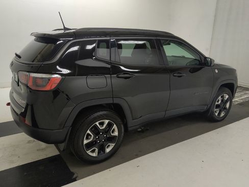 Used 2018 Jeep Compass Trailhawk w/ Safe & Security Group image 10