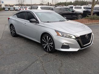 Used 2022 Nissan Altima 2.5 SR video 2