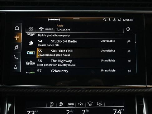 Used 2022 Audi RS Q8 w/ Luxury Package image 31