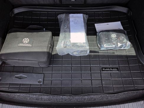 Certified 2022 Volkswagen Taos SE AWD/4WD image 61