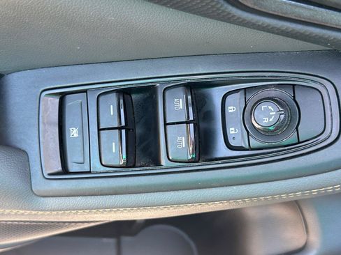 Used 2024 Subaru Forester Wilderness w/ Wilderness Package AWD/4WD image 17