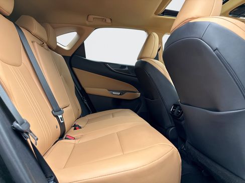 Used 2023 Lexus NX 350 AWD image 19