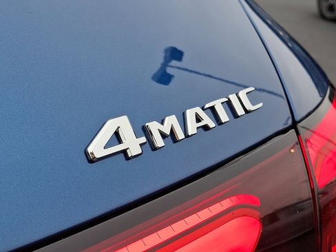 Used 2026 Mercedes-Benz GLC 300 GLC 300 image 24