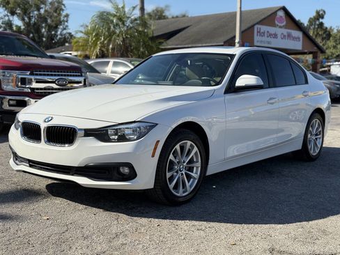 Used 2016 BMW 320i Sedan image 2