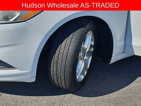 Used 2014 Ford Fusion SE FWD image 31