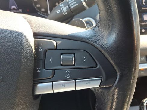 Used 2023 Cadillac XT4 Premium Luxury image 28