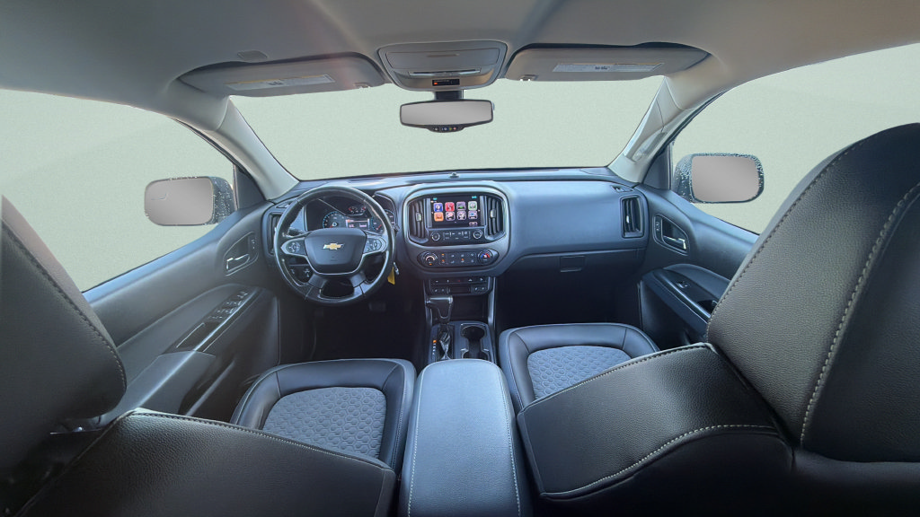 Used 2018 Chevrolet Colorado Z71 AWD/4WD image 3