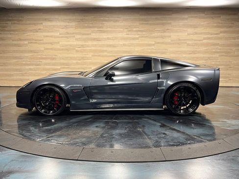 Used 2013 Chevrolet Corvette Z06 w/ 3LZ Preferred Equipment Group image 17
