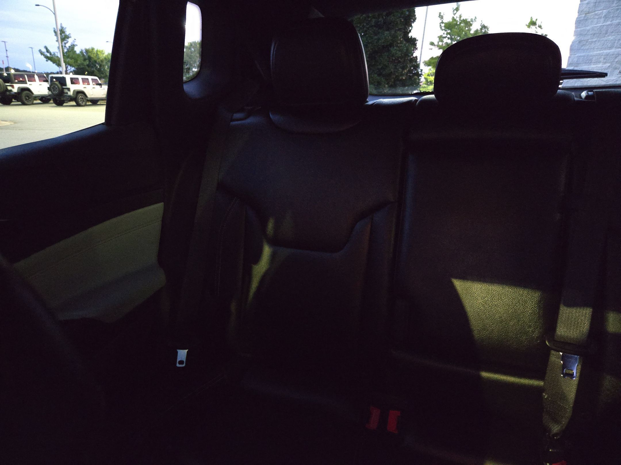 Used 2025 Jeep Compass Limited AWD/4WD image 12