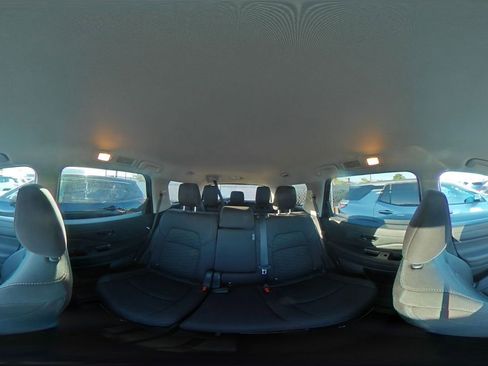 Used 2025 Nissan Pathfinder SV FWD image 45