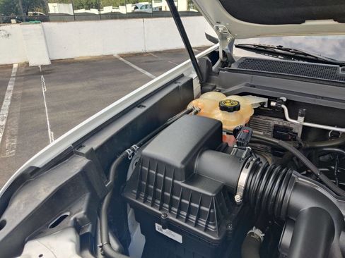 Used 2022 Chevrolet Colorado LT w/ Fleet Safety Package image 56