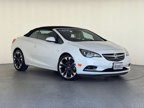 Used 2019 Buick Cascada Premium FWD image 38
