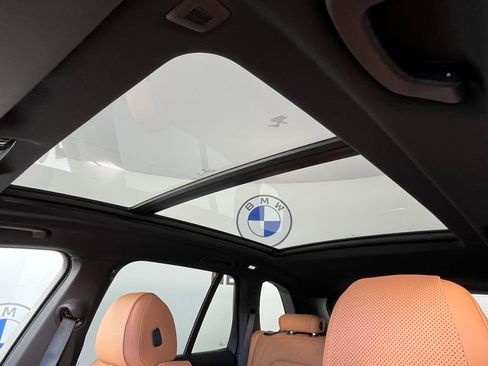 Certified 2026 BMW X5 xDrive40i w/ M Sport Package image 31