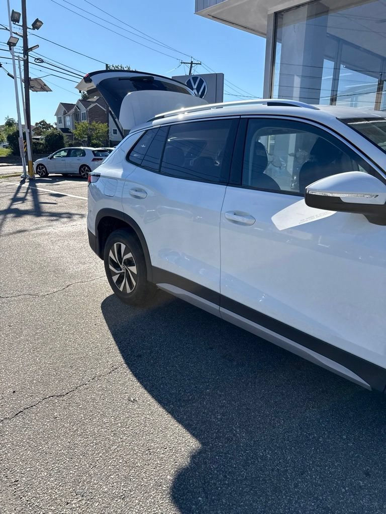 New 2026 Volkswagen Tiguan S AWD/4WD image 5
