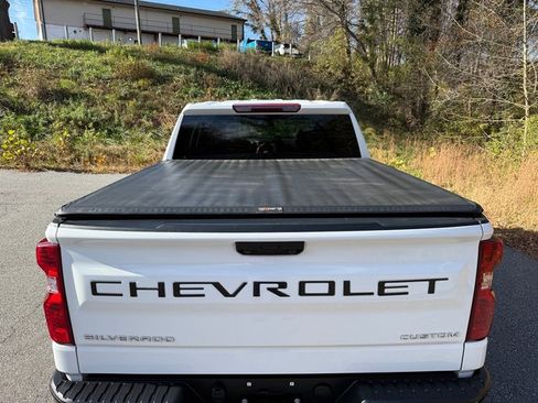 Used 2024 Chevrolet Silverado 1500 Custom Trail Boss image 8
