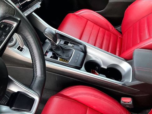 Used 2025 Dodge Hornet R/T w/ R/T Plus Package AWD/4WD image 21