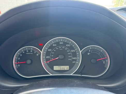 Used 2011 Subaru Impreza 2.5i Premium w/ PWR Moonroof Value Pkg AWD/4WD image 9