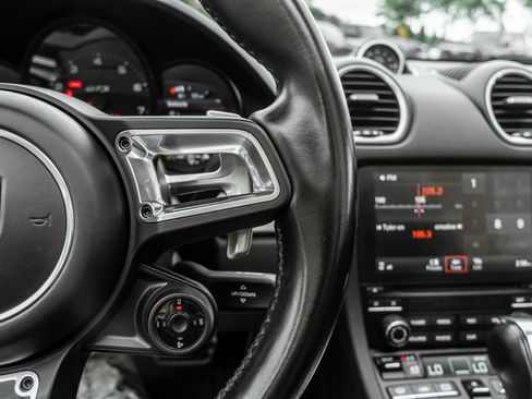Used 2018 Porsche 718 Boxster GTS RWD image 27
