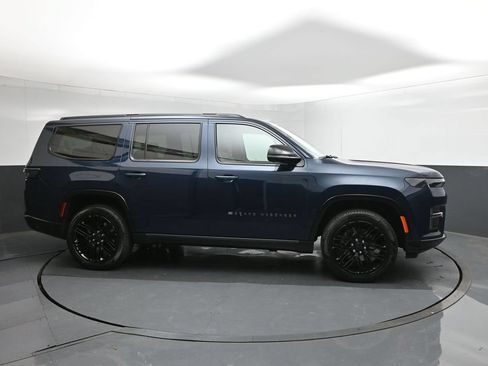 New 2026 Jeep Grand Wagoneer Limited AWD/4WD image 15