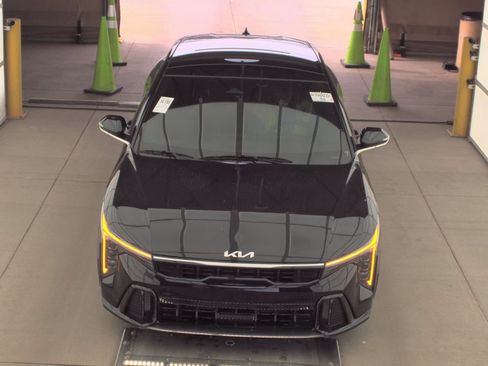 Used 2025 Kia K4 GT-Line w/ GT-Line Premium Package FWD image 7