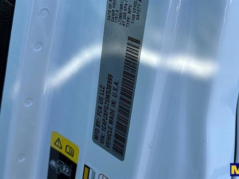 Used 2025 Jeep Wrangler Rubicon image 36