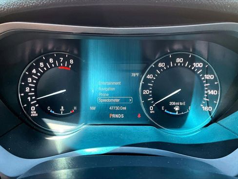 Used 2017 Lincoln MKZ Reserve image 26