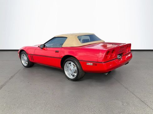 Used 1989 Chevrolet Corvette Convertible RWD image 5