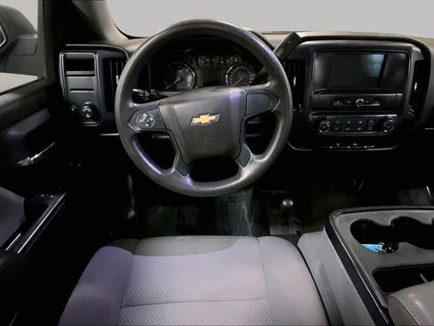 Used 2017 Chevrolet Silverado 1500 Custom w/ Custom Convenience Package AWD/4WD image 6