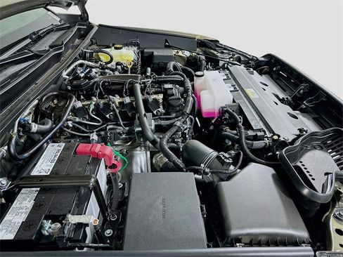 New 2025 Toyota Tacoma Limited image 19