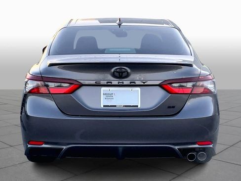 Used 2023 Toyota Camry SE w/ Convenience Package image 5