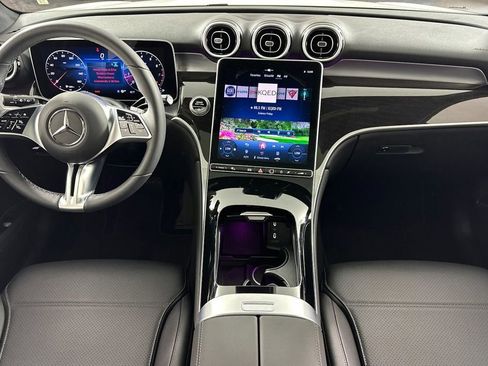 Certified 2026 Mercedes-Benz GLC 300 4MATIC image 17