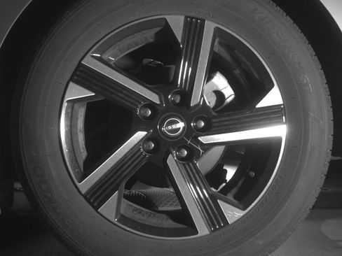 Used 2025 Nissan Sentra SV image 14