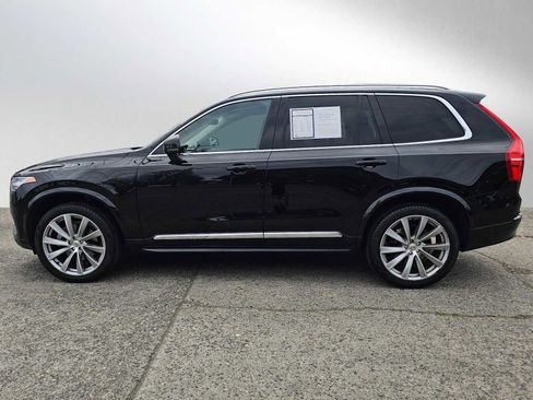 Certified 2023 Volvo XC90 B6 Ultimate w/ Lounge Package AWD/4WD image 6